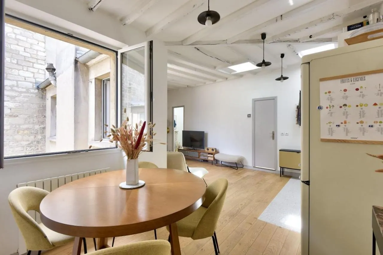 Magnificent T3 In The 9Th District Apartment Paris 0*,  France